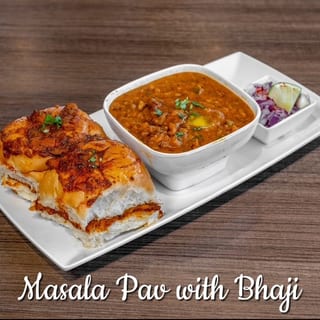 Masala Pav With Bhaji